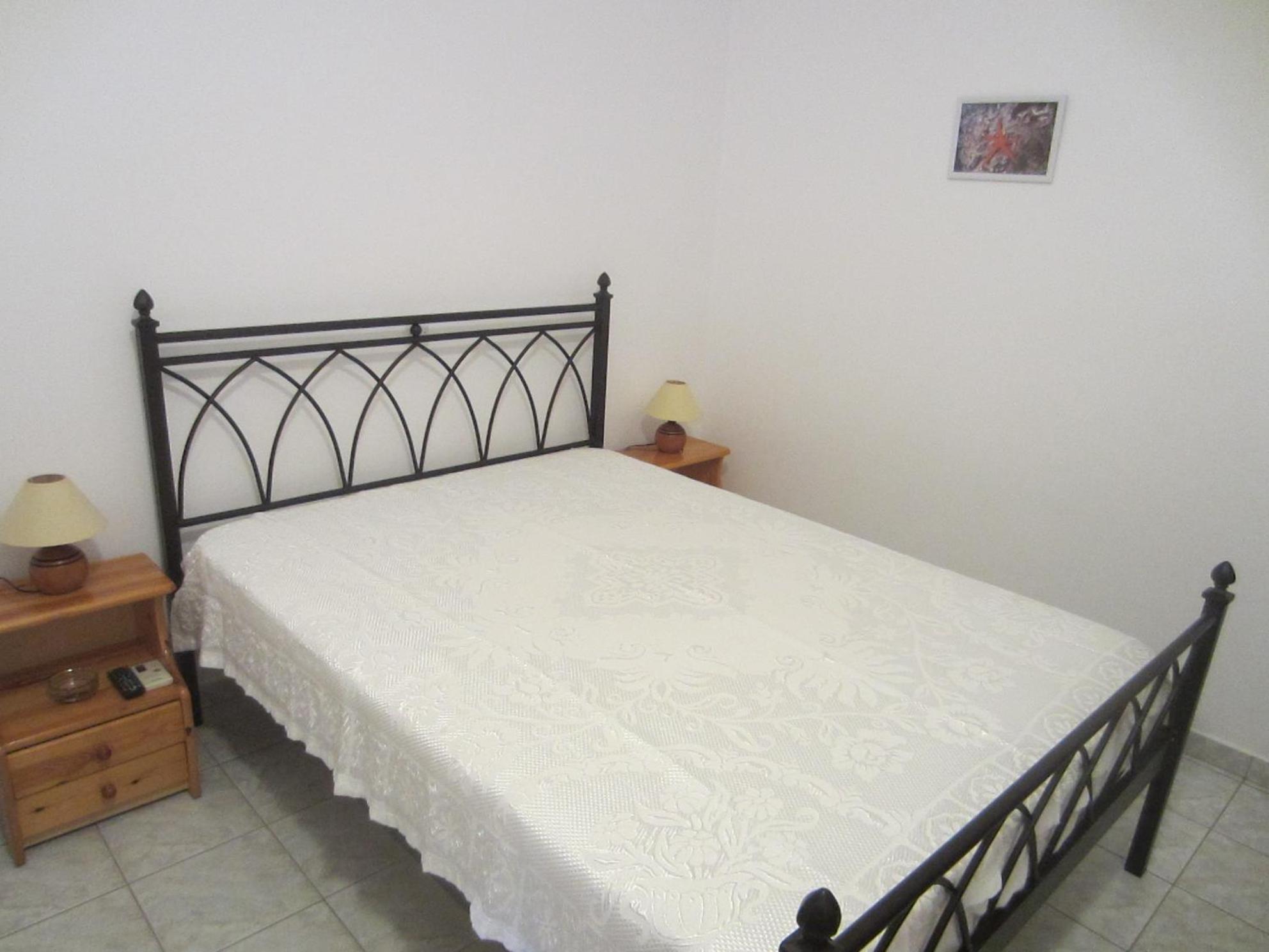 Katerina Apartments Triovasalos Luaran gambar